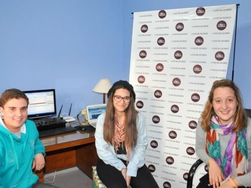 Ampliar foto Aunque piensen en cambiar el nombre de la emisora, Brian Dovidenko, Lucía Rolón y Andrés Catalini saben que por siempre será La Radio de los Chicos
