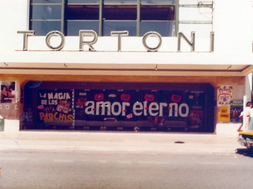 “Voy a cumplir 79 años, y esa fue una época muy buena de mi vida. Para mí el cine fue lo mejor que pude vivir”, confió el recordado acomodador del Tortoni