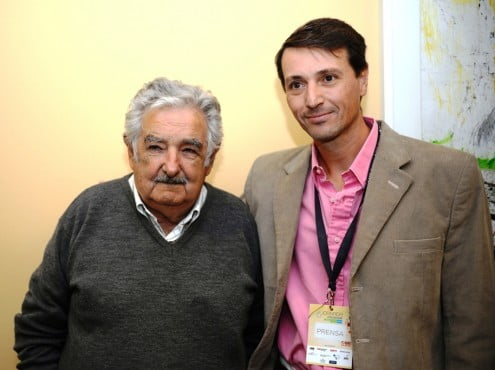 José “Pepe” Mujica, ex Presidente de Uruguay junto a Andrés Vergnano, director de “El Periodista de Tres Arroyos” 