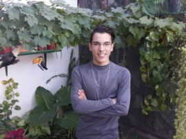 Desde el 2011, Ignacio Menna tiene un canal de YouTube en el que explica sus conocimientos en la jardinería y con el que ha adquirido popularidad