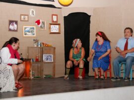 Silvina De Sousa Pinto, Claudio Menéndez, Julia Czubaj y Silvina Beigbeder conforman el elenco de “Maté a un tipo”