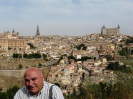 El periodista tresarroyense y una magnífica vista de Toledo