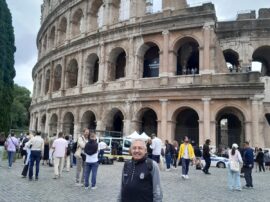 Di Biase en el Coliseo Romano, una postal que no conviene perderse si se viaja a la imponente ciudad italiana